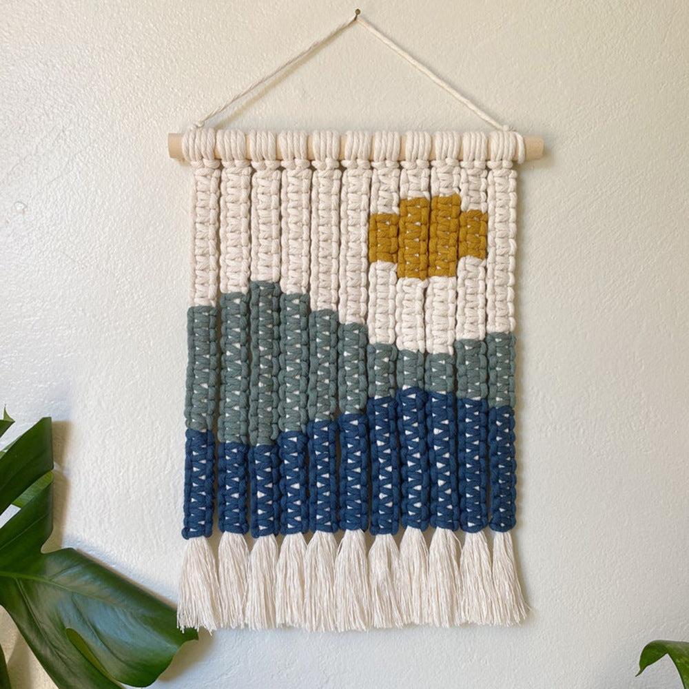 Décoration murale en macramé avec motif géométrique élégant