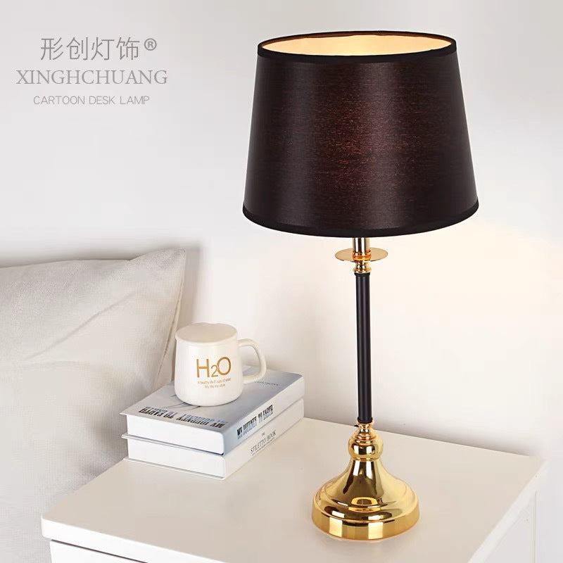 Lampe de bureau élégante