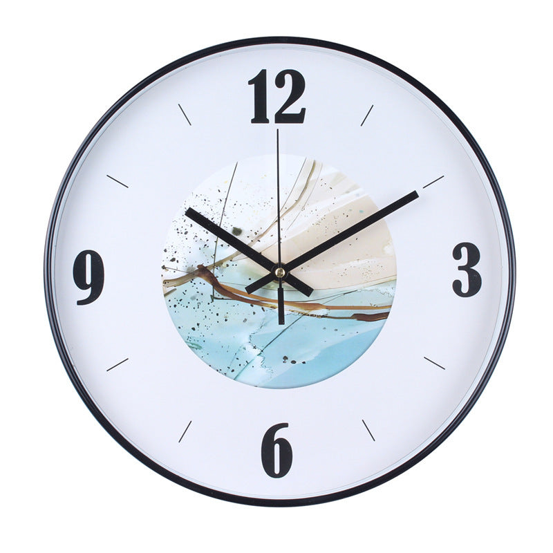 Horloge murale avec élégant motif de feuilles