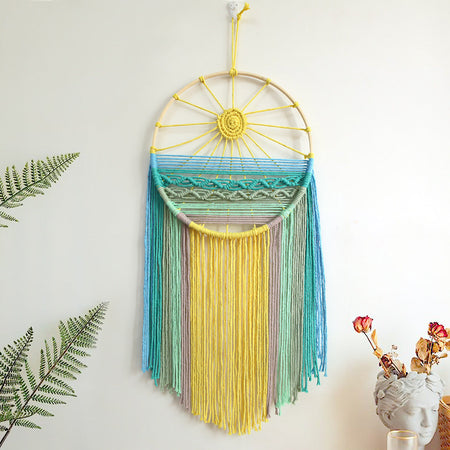 Décoration murale en macramé avec un attrait élégant