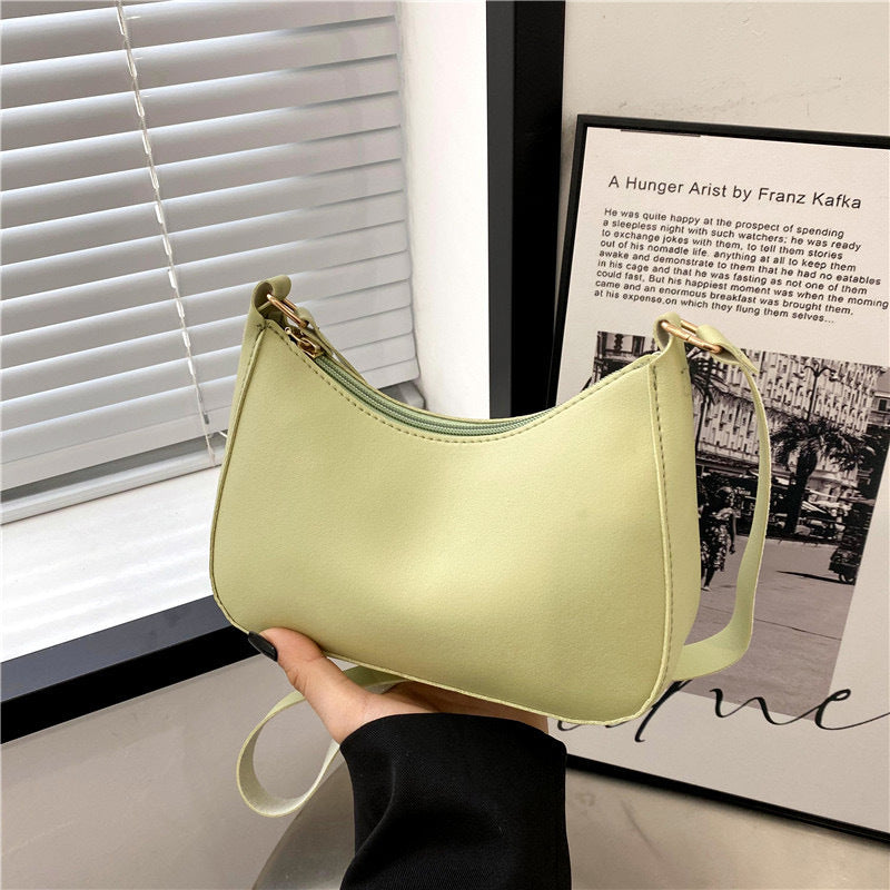 Sac à main élégant au design ondulé