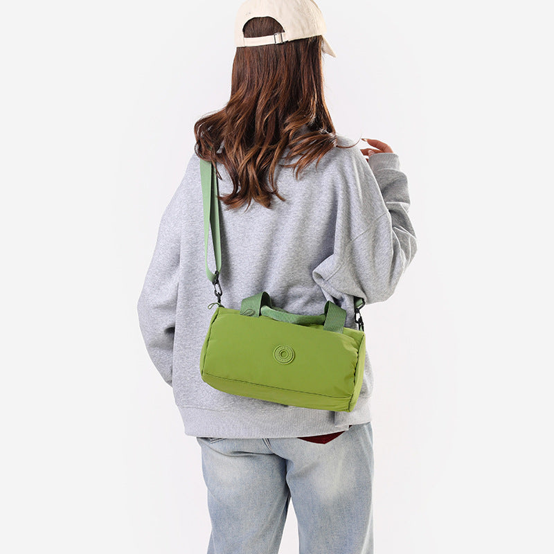 Sac à main élégant en tissu avec bandoulière amovible