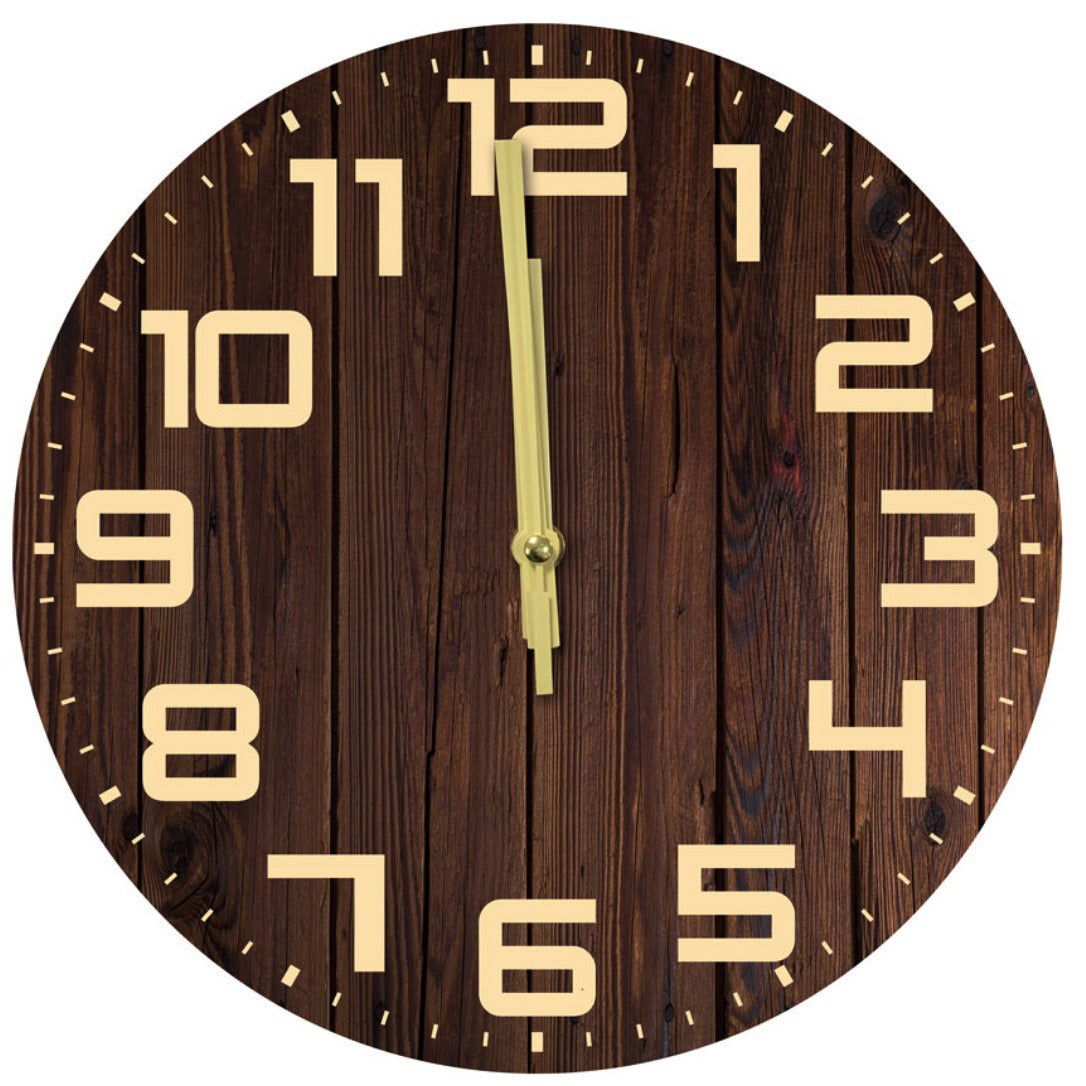 Horloge murale au design rustique en bois