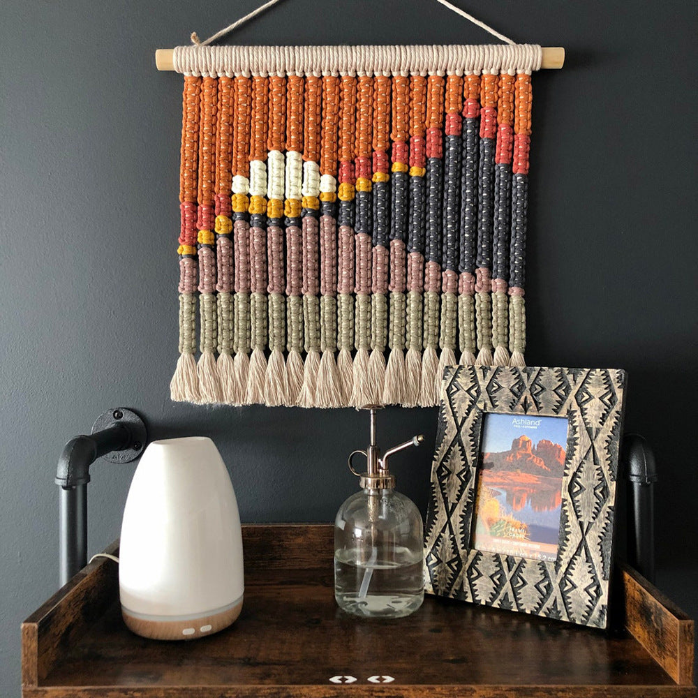 Décoration murale en macramé avec motif géométrique élégant