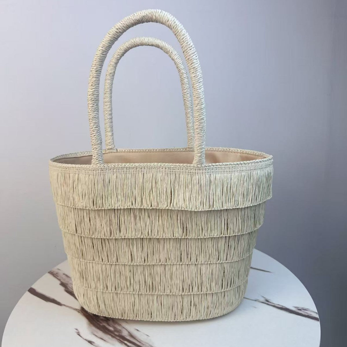 Sac à main tendance à pompon décoratif