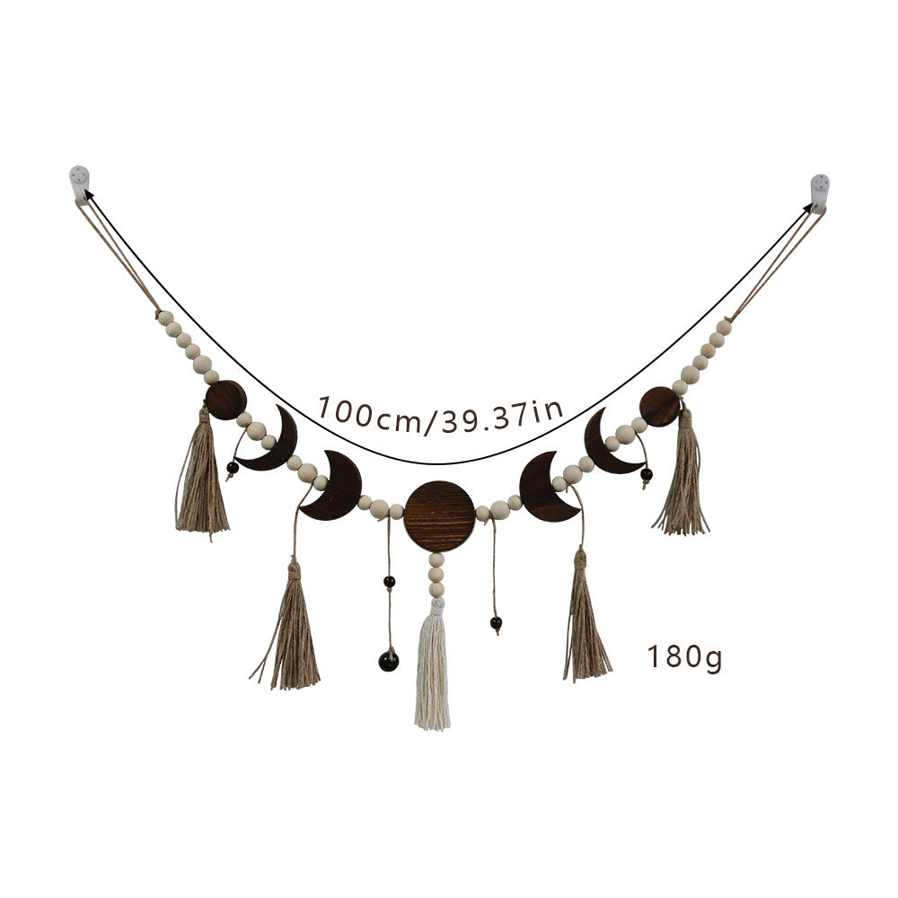 Décoration murale en macramé avec motif lune