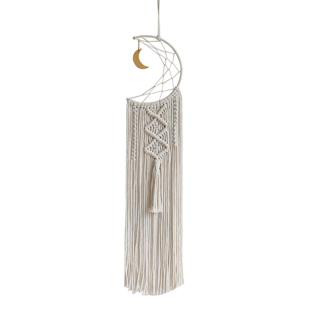 Décoration murale macramé motif lune beige, lune dorée, en matériaux naturels, facile à accrocher