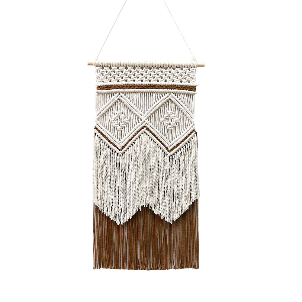 Décoration murale en macramé avec franges créatives