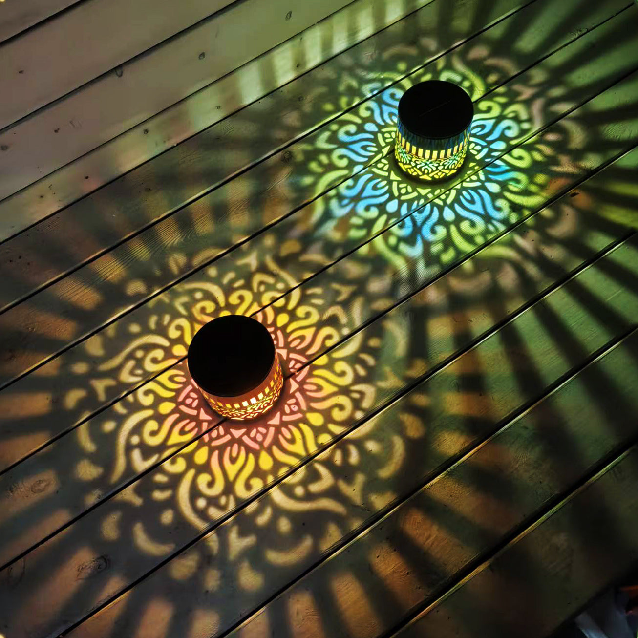 Applique solaire décorative avec projection de sculpture marocaine, paire d'appliques murales d'extérieur en métal