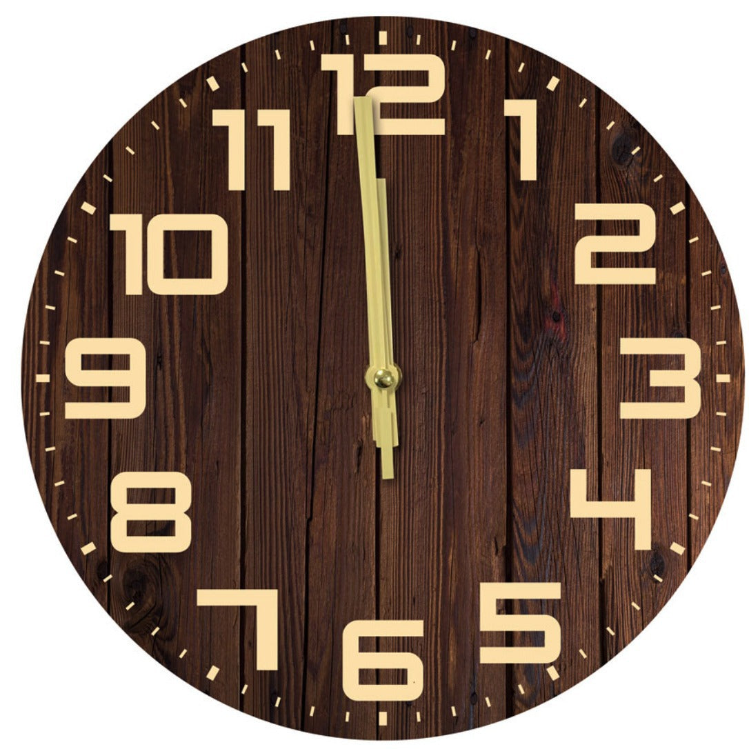 Horloge murale au design rustique en bois
