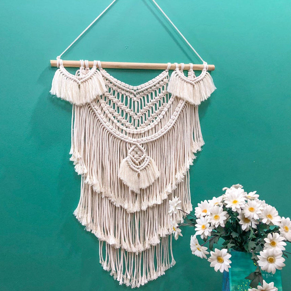 Décoration murale en macramé avec franges créatives