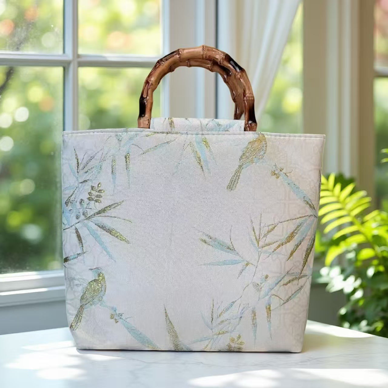 Sac à main tendance en tissu à poignées en bambou