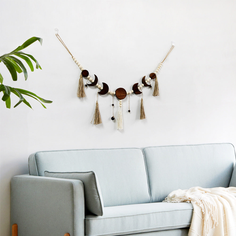 Décoration murale en macramé avec motif lune