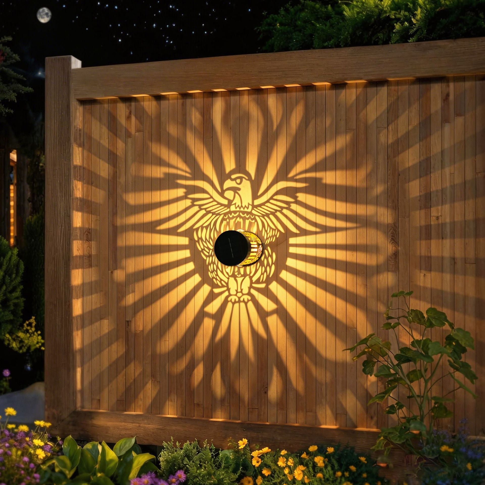 Applique murale extérieure à projection de soleil Mandala avec boîtier en métal à motifs et capteur automatique du crépuscule à l'aube