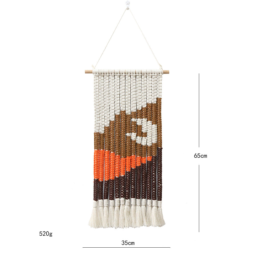 Décoration murale en macramé avec motif géométrique élégant