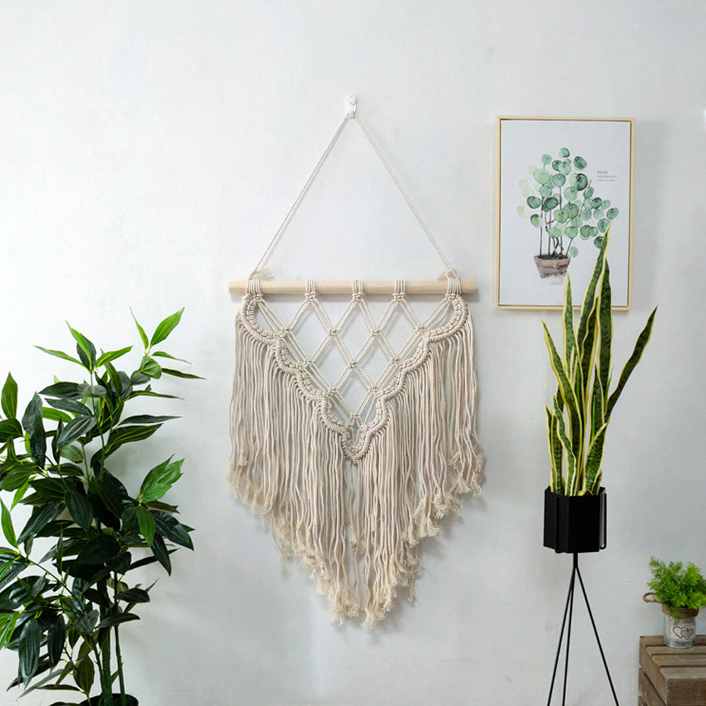 Décoration murale en macramé avec franges créatives