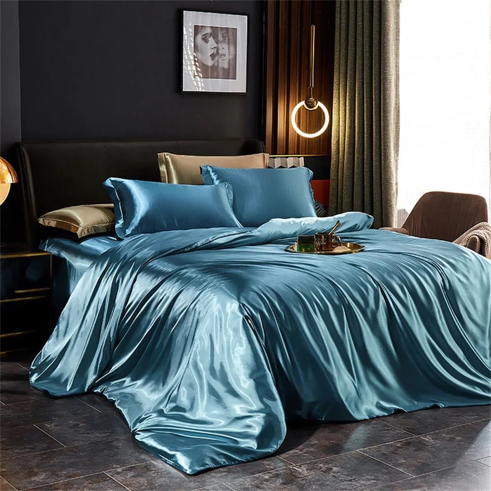 Parure de lit SilkLuxe au toucher ultra doux et élégant.