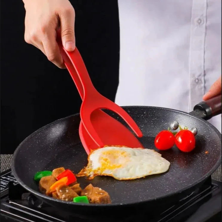 Pelle à crêpes et pince à œufs au plat, outil de cuisine