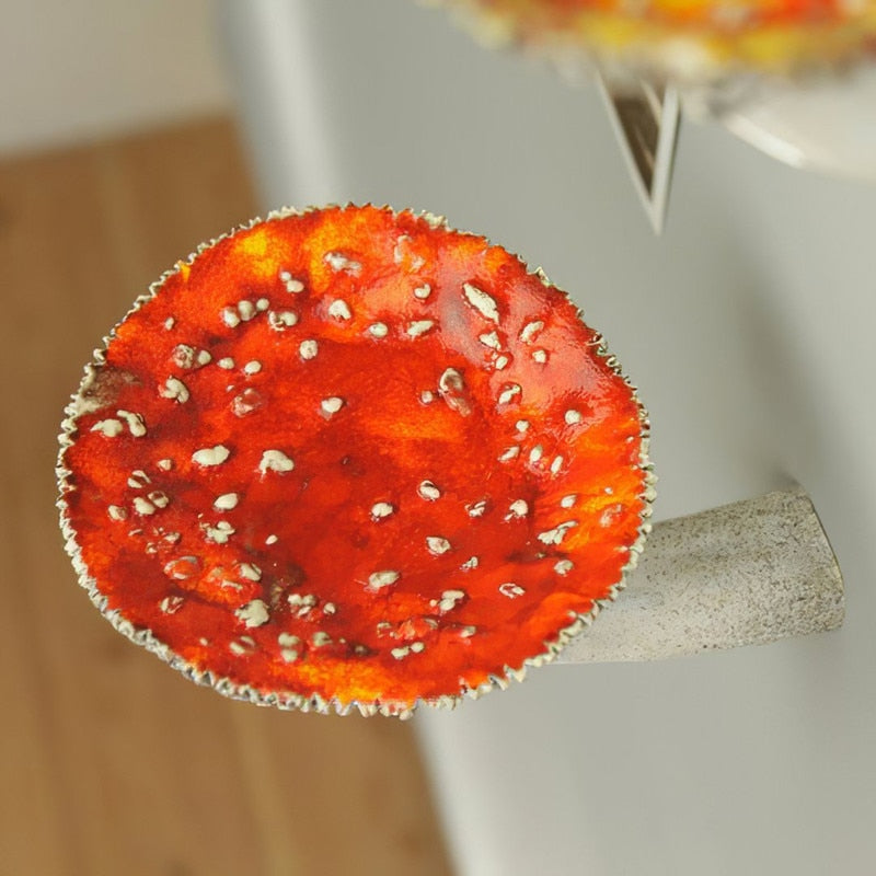 Étagère murale flottante en résine en forme de champignon