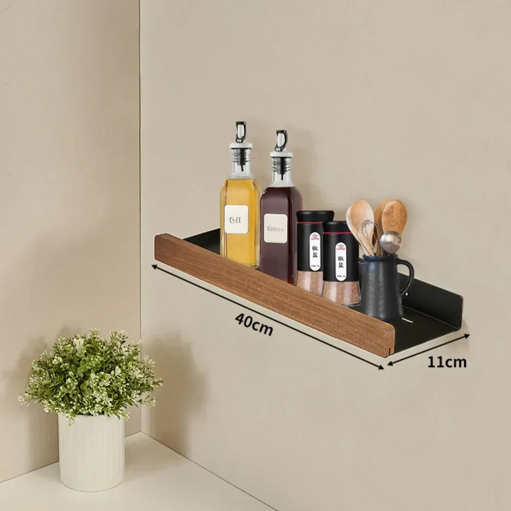 Etagère murale de cuisine en bois – modèle