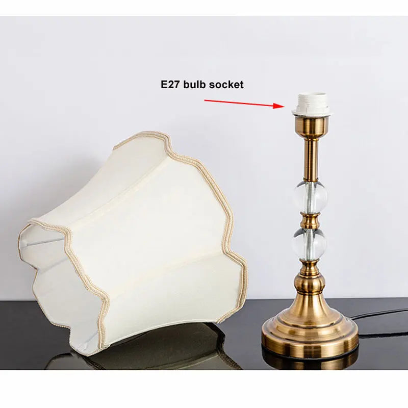 Lampe de chevet américaine en cristal de cuivre imitation – Lampe de bureau de style européen moderne