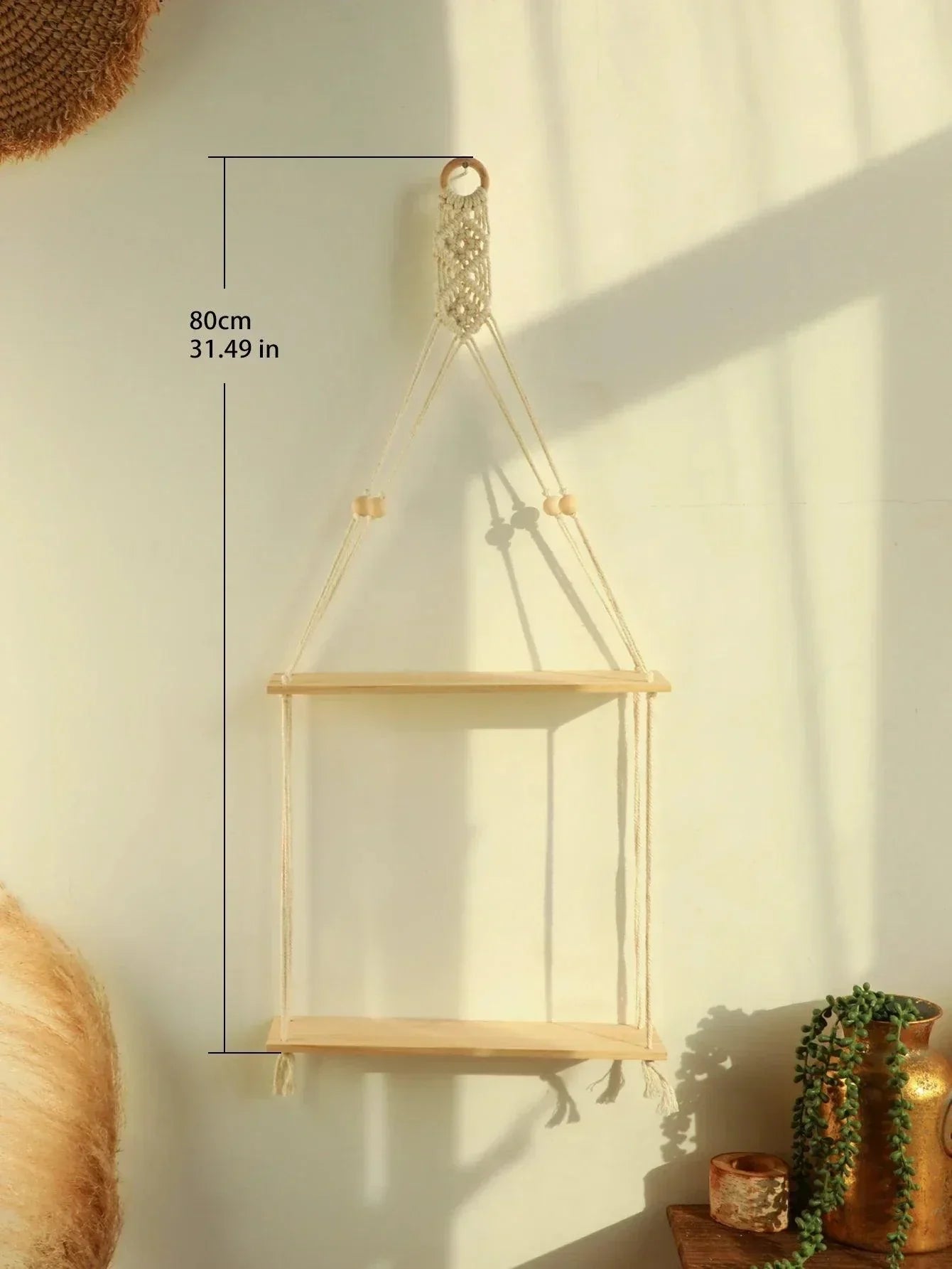 Étagère murale en macramé et bois naturel, présentoir suspendu bohème — étagère flottante 50 cm pour plantes, livres et déco