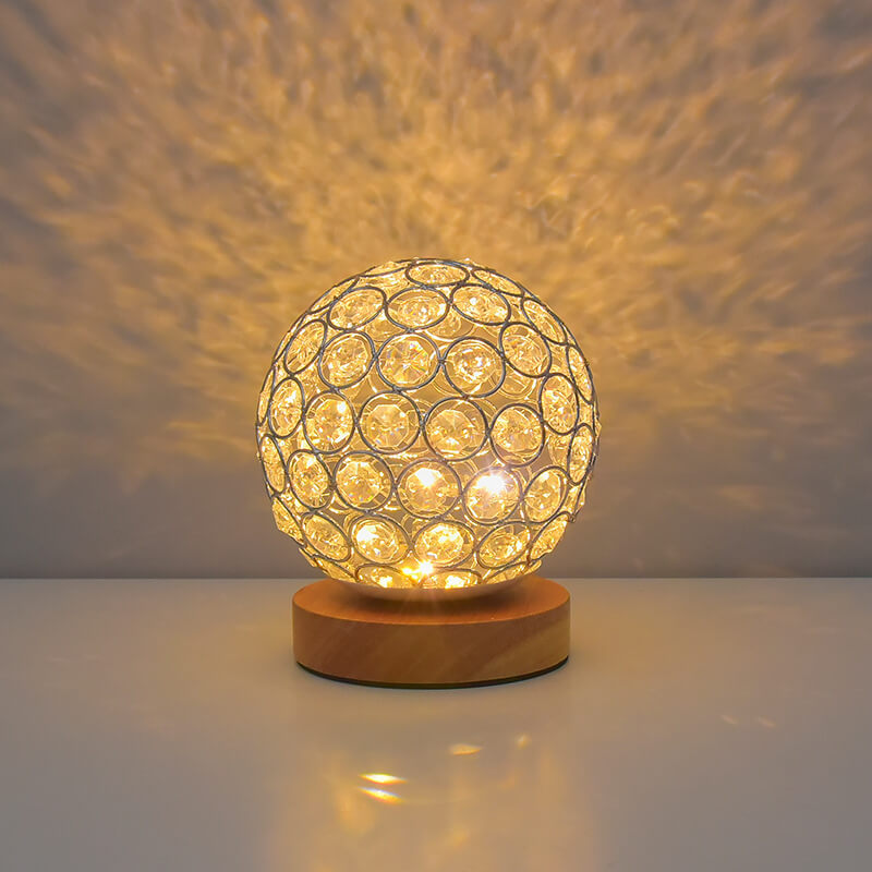 Lampe de table de chevet LED ronde rechargeable par USB NovaGlow dans un style minimaliste moderne
