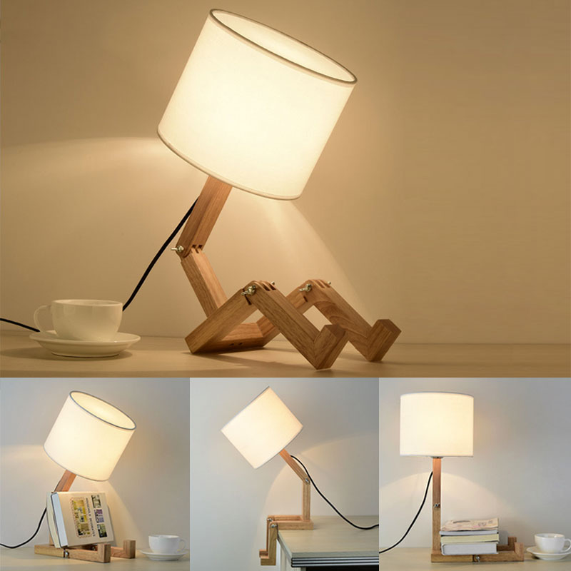 Lampe de bureau en bois robot