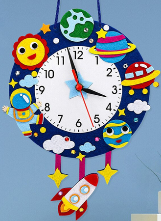 Horloge murale pour enfants sur le thème de l'espace | Conception de planète astronaute