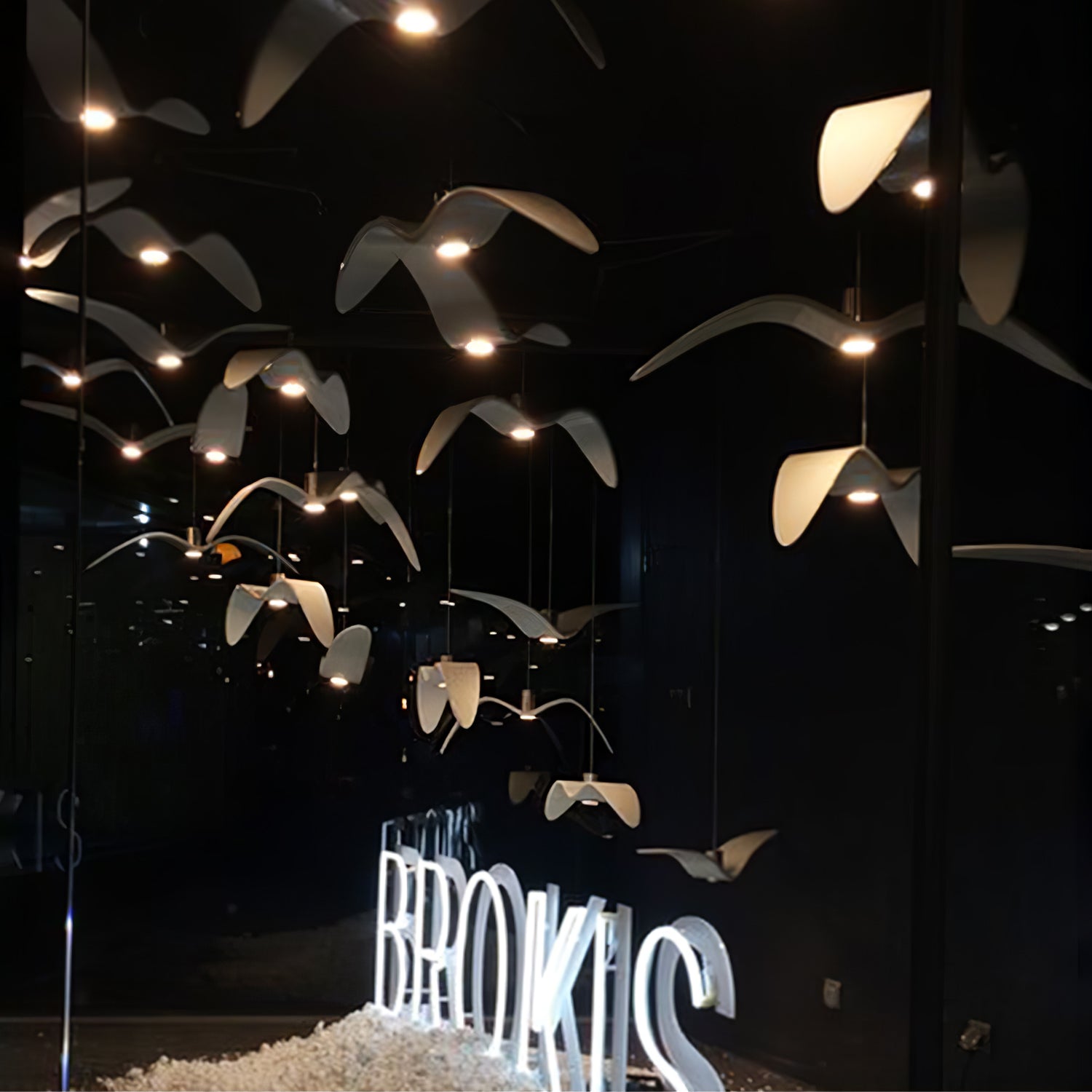 Lampe à suspension LED Vogeldesign en résine d'aluminium blanc noir 3000K 4000K 6000K lampe à suspension murale minimaliste et organique | Sansotis