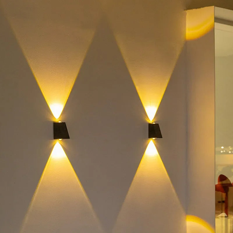 Lampe murale solaire | Automatismes et câbles | Fête humide