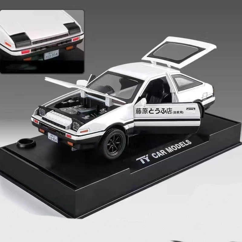 Modèle de voiture jouet 1/28 Initial D AE86 en métal
