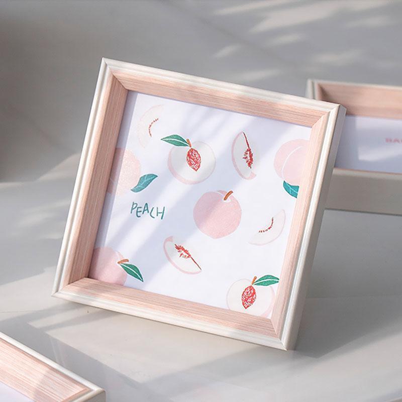 ElegantFrame – Cadre photo de luxe avec Golden Edge