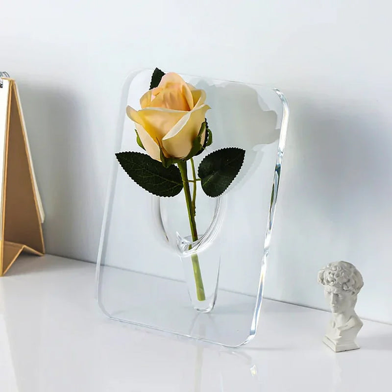 Vase avec cadre photo de bureau