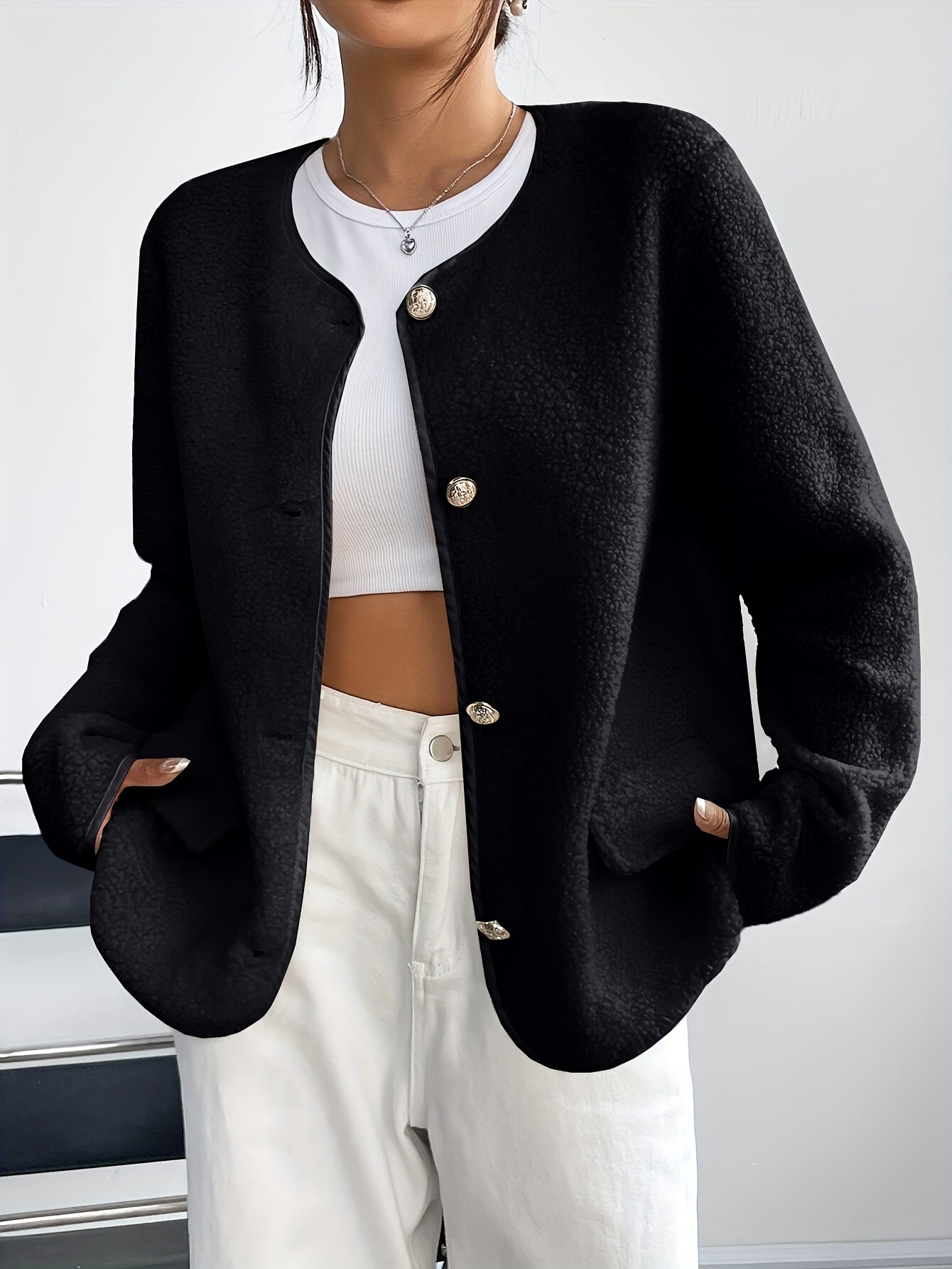 Veste élégante pour femme avec boutons – Intemporelle et douce pour l'automne et l'hiver