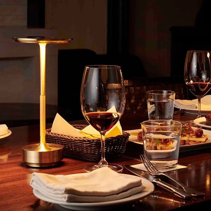 Lampe de table sans fil – Lampe de bureau étanche à intensité variable et rechargeable