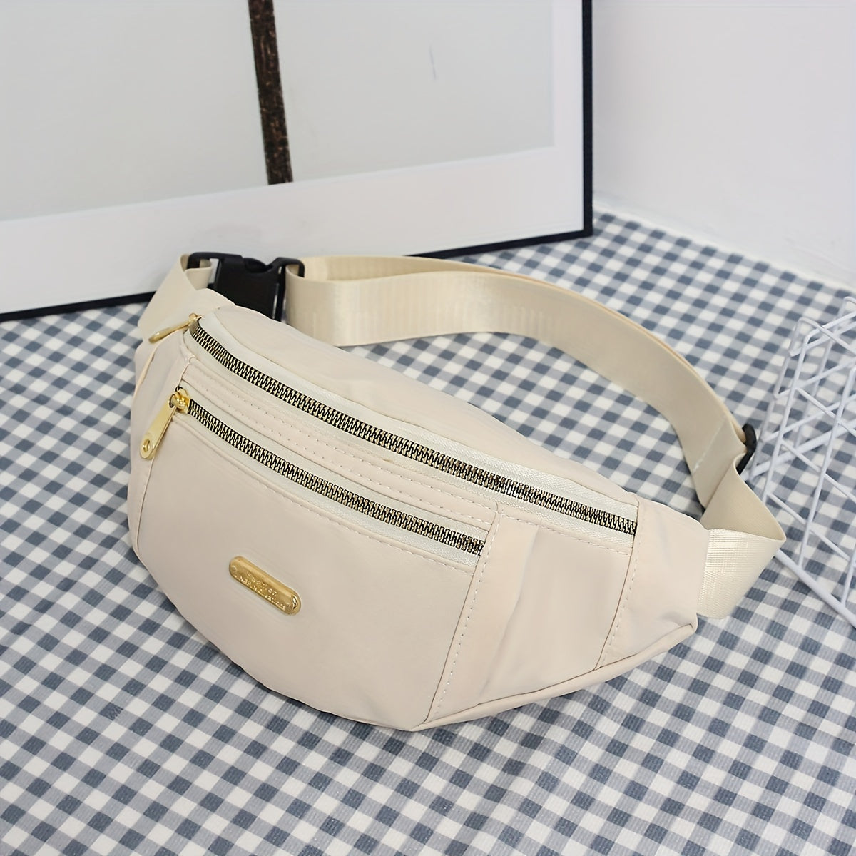 Sac banane léger pour femmes avec plusieurs poches zippées et une sangle réglable