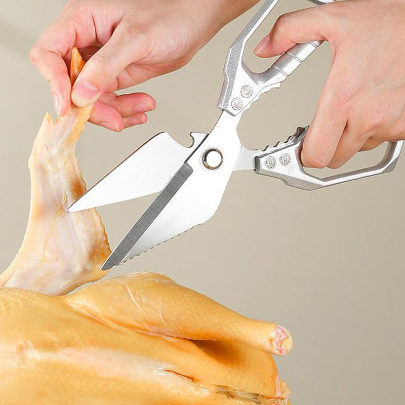 Ciseaux BladeForce en action dans la cuisine