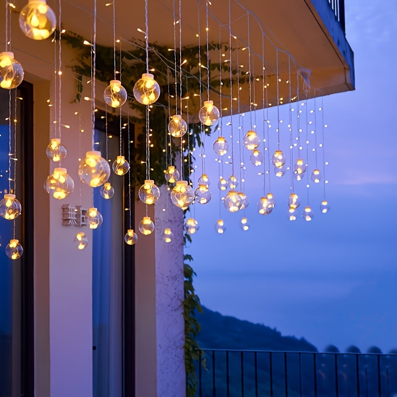 Guirlandes lumineuses avec globes suspendus