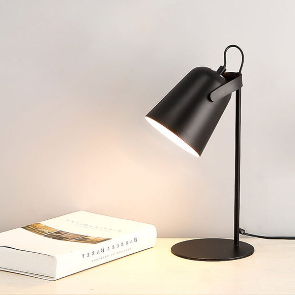 Lampe de table conique - Lampe de chevet en métal - Éclairage de style moderne
