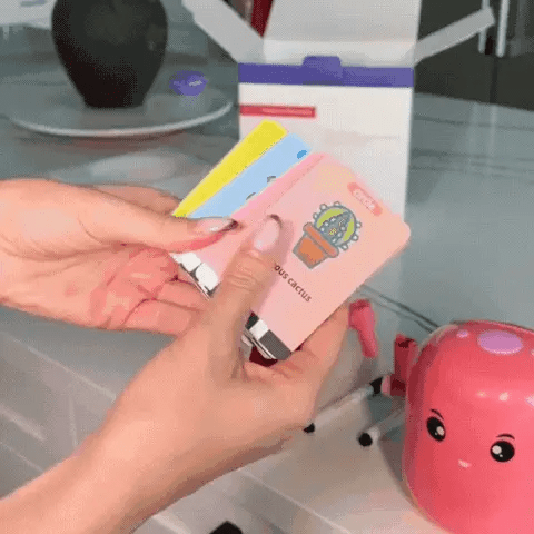 Robot de dessin interactif pour l'apprentissage créatif des enfants
