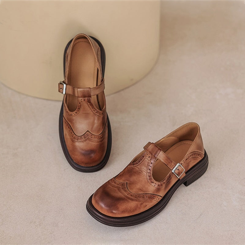 Chaussures T-Bar pour Femme – Style texturé avec détails perforés