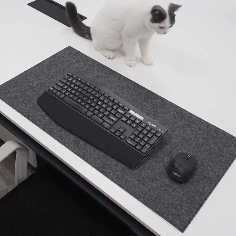 Tapis de Bureau en Feutre de Laine – Confort durable pour bureaux de jeux et de travail