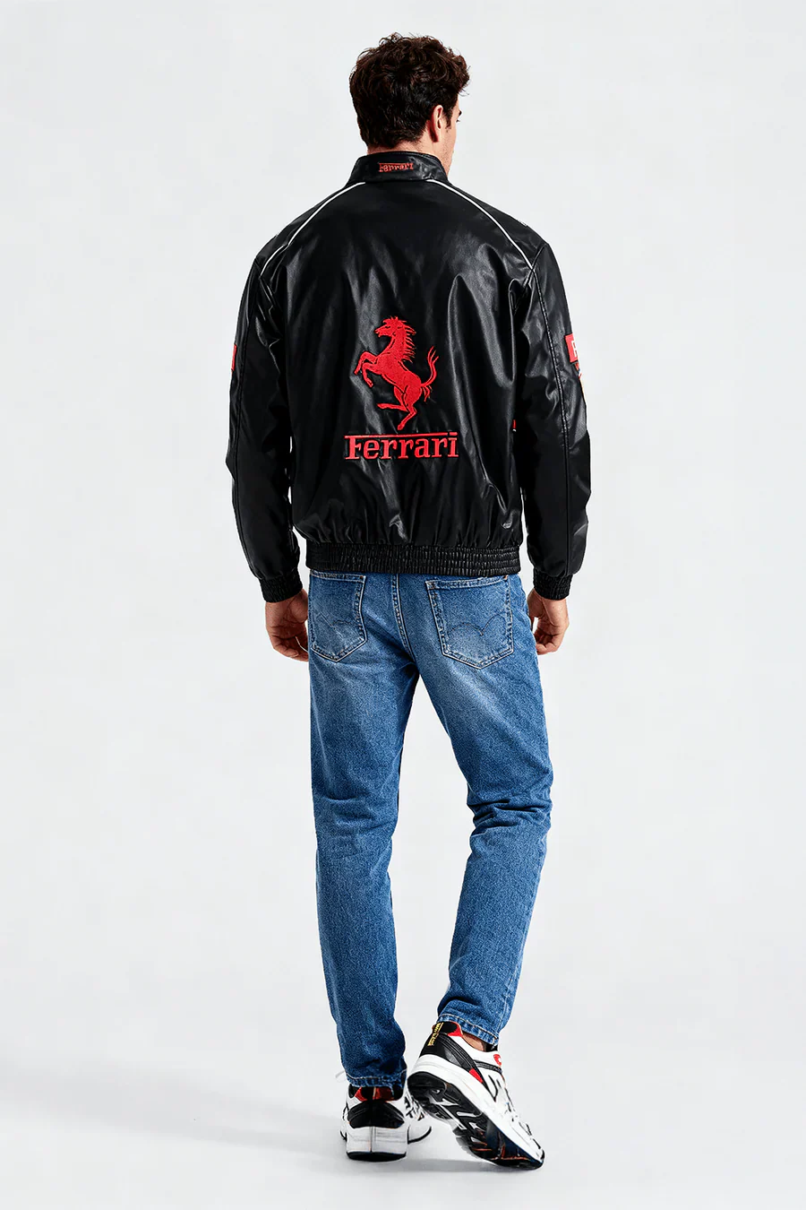 Veste de course Ferrari Vintage en cuir – Unisexe – Rétro (oversize)
