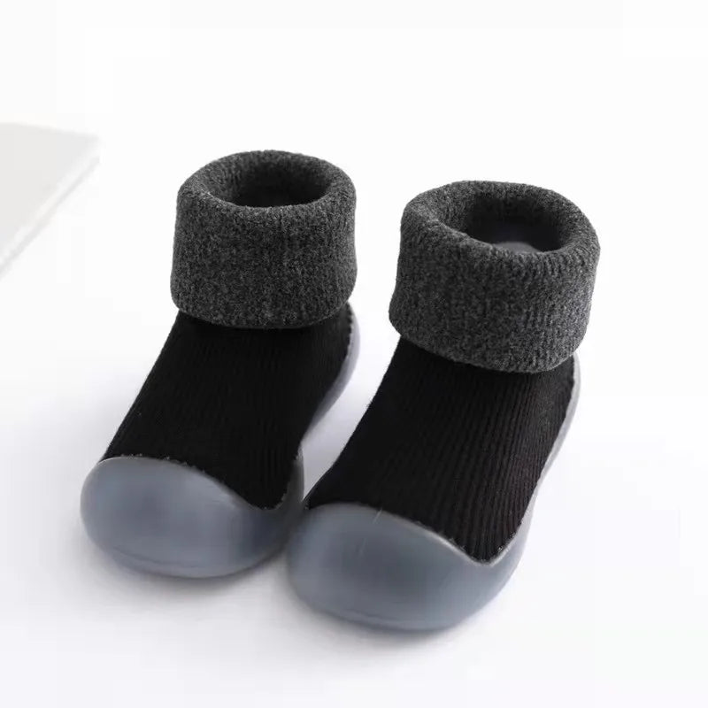 Chaleur et Sécurité – Chaussettes-Chaussures Antidérapantes pour Bébé