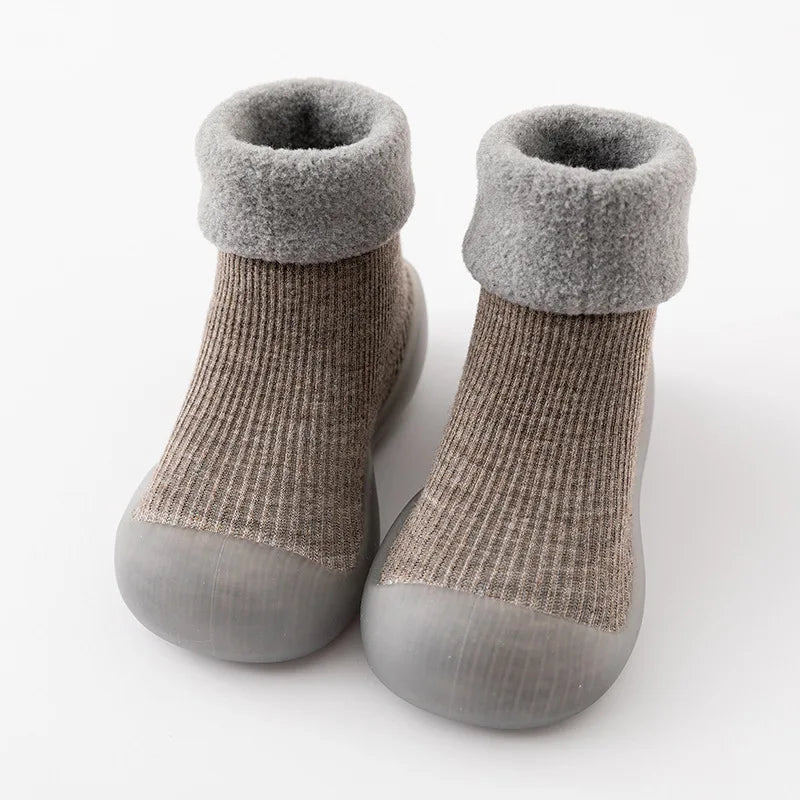 Chaleur et Sécurité – Chaussettes-Chaussures Antidérapantes pour Bébé