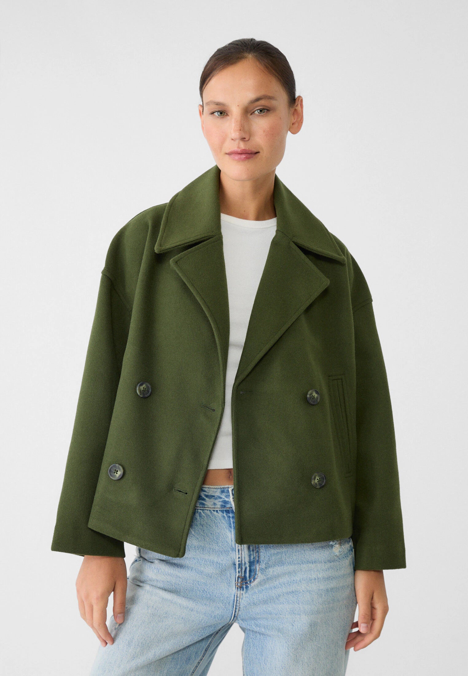 Veste courte à double boutonnage pour femme avec une coupe élégante pour l'automne-hiver