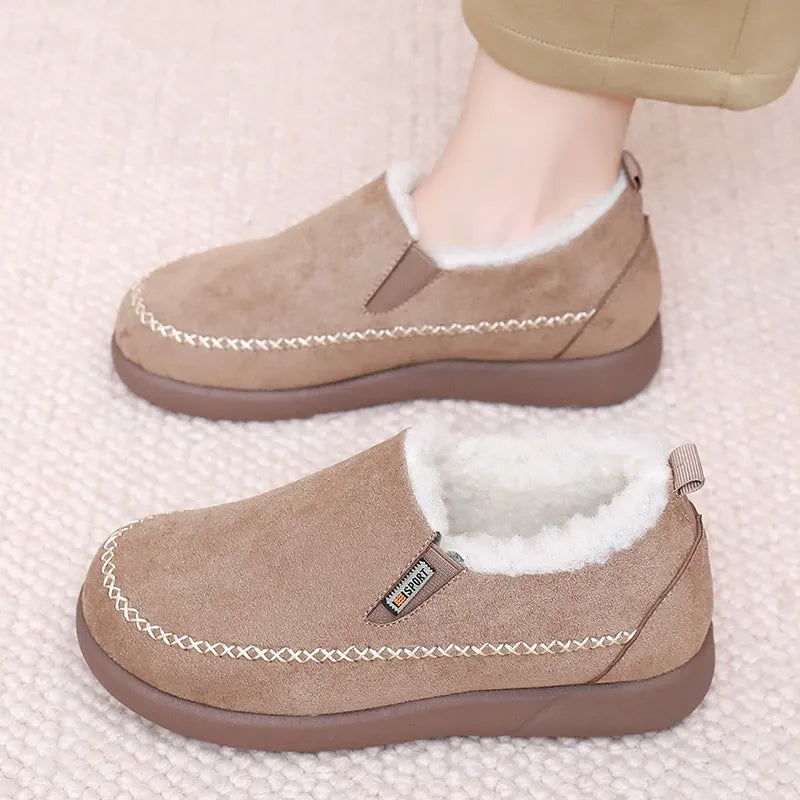 Pantoufles en Laine de Mouton pour Homme – Élégance et Confort Hivernal
