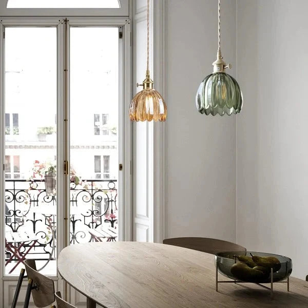 Luminaire suspendu fleur en verre japonais à 1 lumière