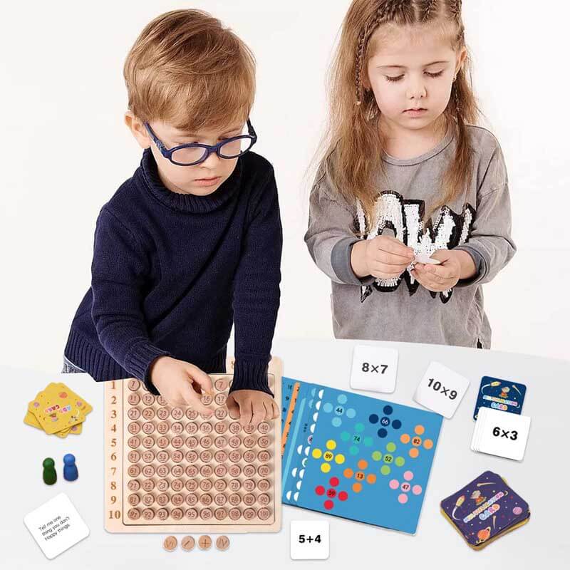 Jeu de société éducatif de multiplication et d'addition pour enfants